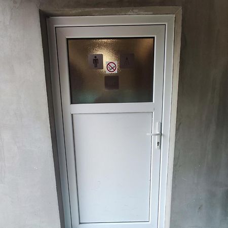 Pronajem Dreveneho Mobilheimu Stit Apartment Chlumec nad Cidlinou Exterior foto